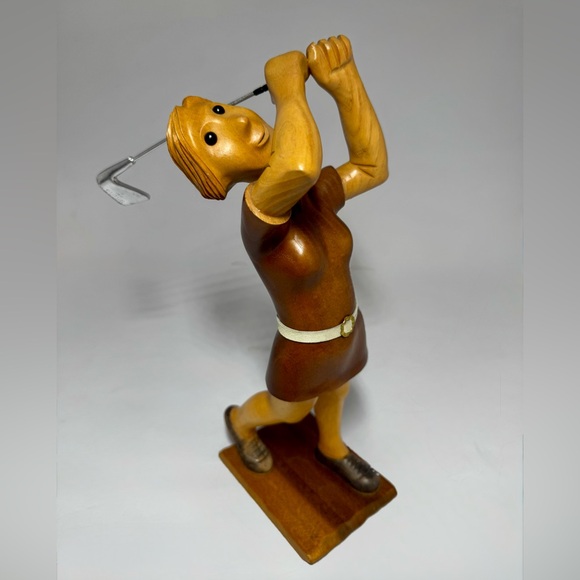 Romer Other - Romer of Italy Vintage 1992 Hand Carved Female Golfer Wood Statue
